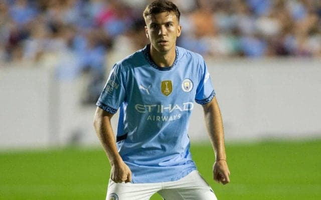 セスク率いるコモ、シティのMFペローネを延長OP付きのレンタル移籍で獲得