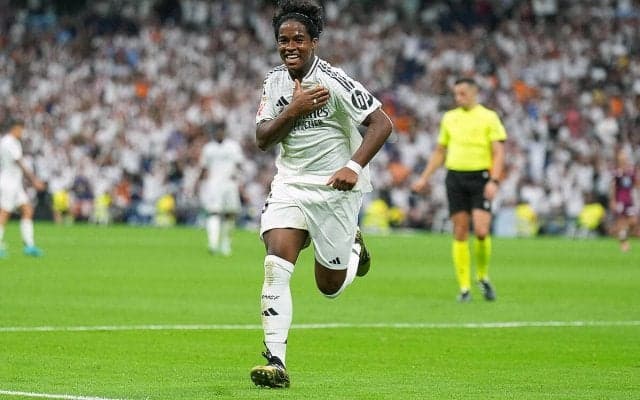 18歳エンドリッキがデビュー戦でゴール！　王者マドリーがホーム開幕戦で今季初勝利【ラ・リーガ】