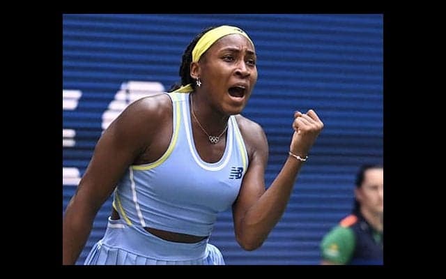  昨年女王 1時間の完勝で初戦突破 