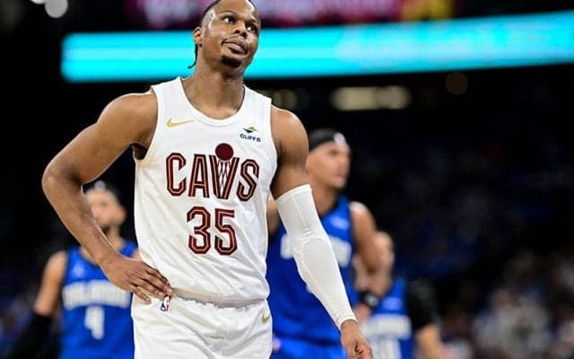 アイザック・オコロとキャブスの契約交渉は難航か…4年目を終了、平均30分出場の主力F