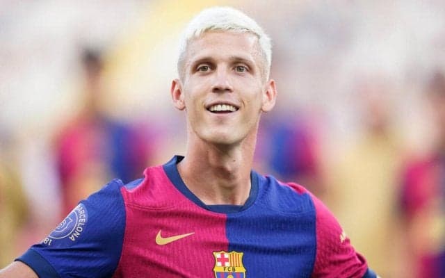 ダニ・オルモがついにバルセロナデビューへ…クリステンセン負傷で選手登録、年末までプレー可能に