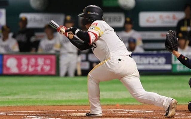 達成者わずか3人…鷹・今宮が挑む金字塔　歴史を塗り変え続ける“最年少”、今季偉業なるか