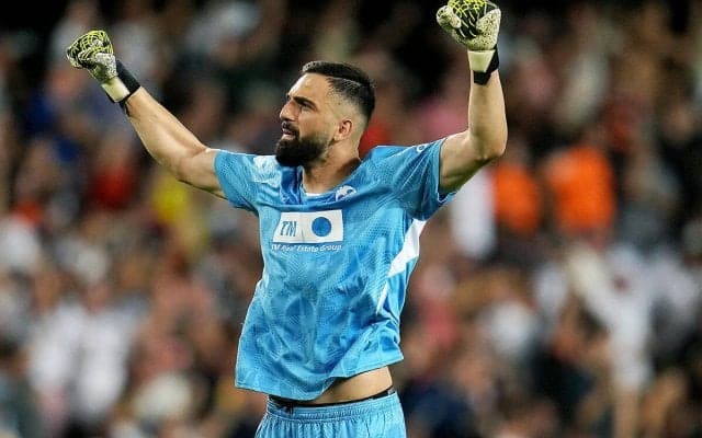 リバプールが今夏最初の補強に成功…新守護神候補ママルダシュヴィリの来季加入を発表