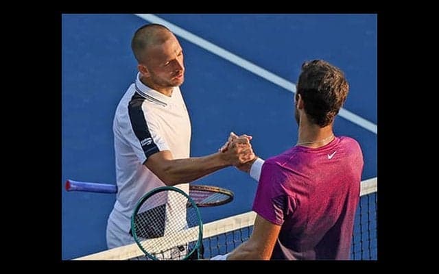 最長記録誕生、試合時間5時間35分