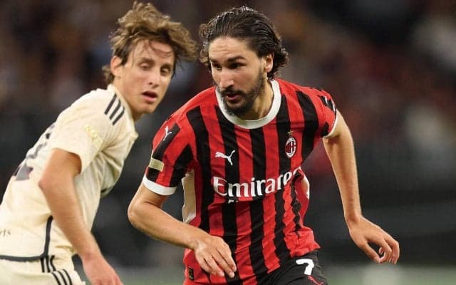 ヤシン・アドリがフィオレンティーナ移籍へ…ピオリ体制で頭角も現在構想外