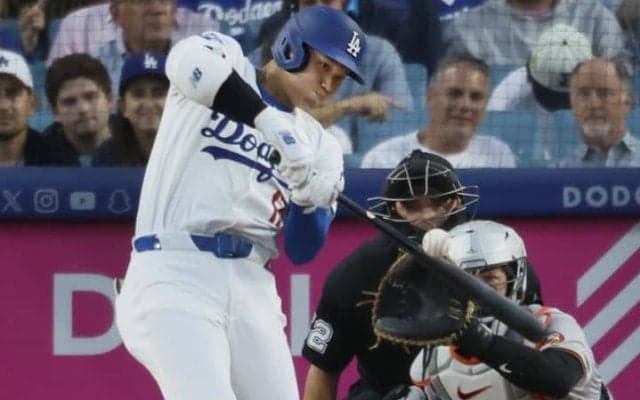 大谷翔平、インハイ“悪球打ち”の妙技！死球の影響感じさせぬ2打席連続初球打ちのマルチ安打　チームは惜敗で2位と3差