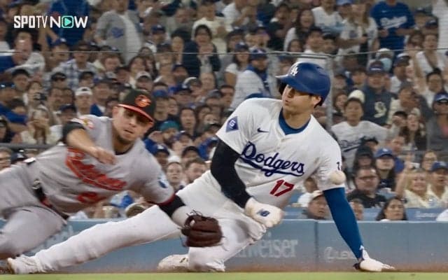 「あぶねーよ」 大谷翔平、危機一髪！ 『43-43』Wリーチも送球直撃で騒然 「怪我だけはしないで」心配の声続々