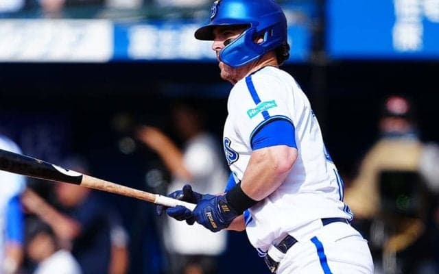 DeNA助っ人が「再び支配している」　故障から復活で高まる期待「プレミア12で一塁手を」