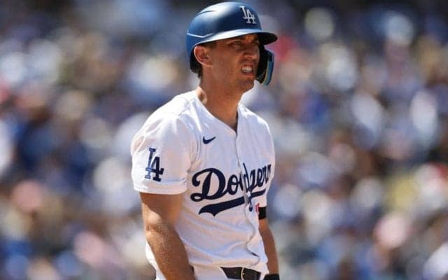 メジャー初安打の4日後…ド軍が27歳捕手をマイナー降格　ベテラン34歳が復帰、球団発表