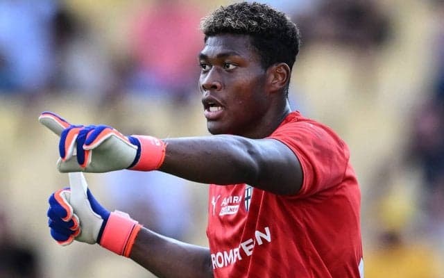 サッカー日本代表が抱える不安解消へ メンバー発表で見えた「ポスト川島」不在の終焉