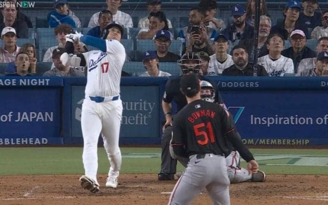 「んぬあああ！」大谷翔平の大飛球に実況思わず“ゴーンヌ未遂”…ファンも早とちり「何回見ても惜しい」「いったと思った」