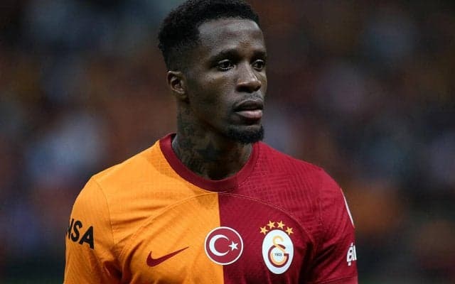 昨季2桁ゴールのザハがリヨンにレンタル移籍で加入！ガラタサライを1年で離れることに