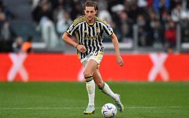 コネ獲得失敗のミラン、フリーのラビオに接触か…ベナセルのマルセイユ移籍は頓挫