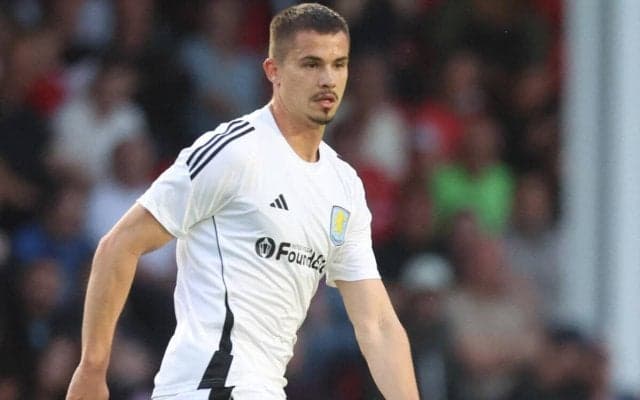 アストン・ビラのベルギー代表MFデンドンケルがアンデルレヒトに買取OP付きレンタル移籍、自身が育った古巣に5年ぶり復帰