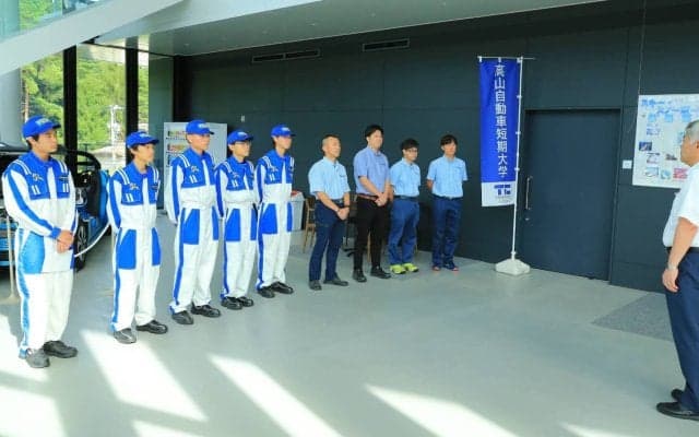高山自動車短期大学ラリーチーム、ラリー北海道参戦に向け壮行会を実施