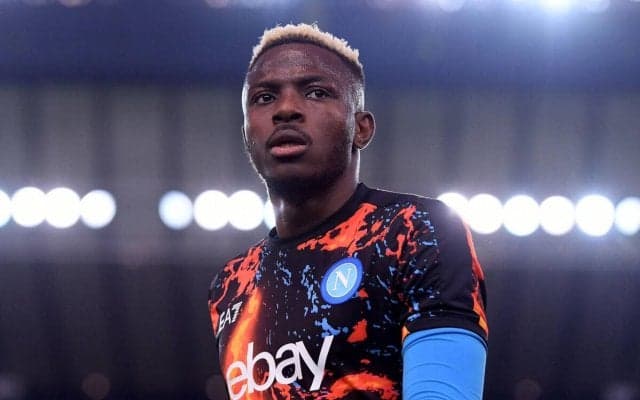 「彼を喜ばせようとした」 移籍希望叶わずのオシムヘン、選択肢は残るもナポリSDは悲観 「サウジに行くとは思わない」