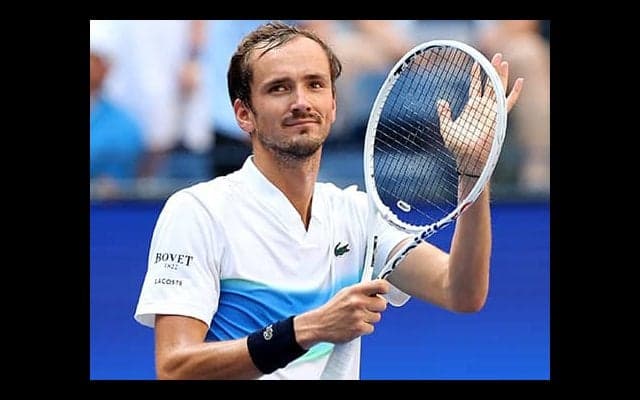  完勝メド 2年連続8強入り 