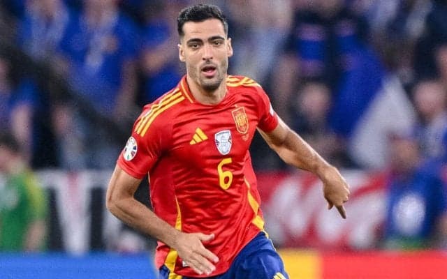 最初のトレーニングで負傷したメリーノのアーセナルデビューはまだ先に？ 肩の骨折で約2カ月離脱に