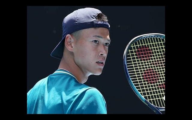  坂本怜、全米Jr単複16強へ 