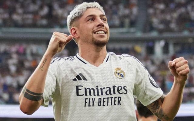 “それはグティの十八番！” 名手彷彿の華麗ヒールを披露したバルベルデに現地紙絶賛「何でも出来るスーパースター」