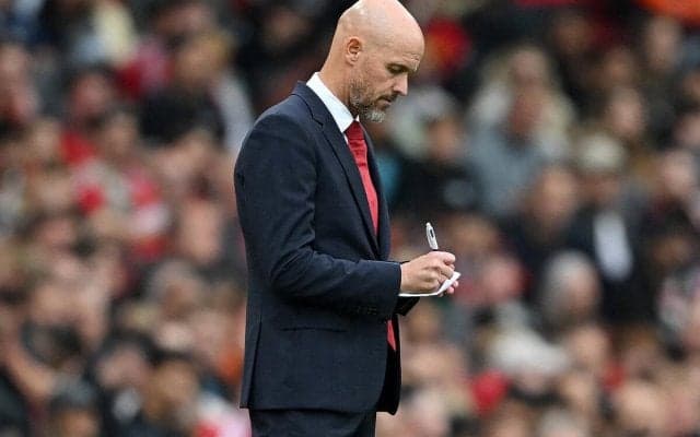 「クリスマスまでは安泰」リーグ連敗でテン・ハグ監督への批判強まるも…ユナイテッドOBは時間が与えられると主張「疑いの余地はない」