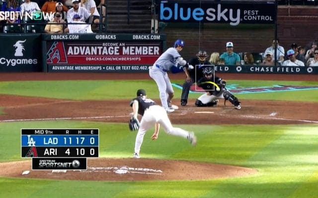 物議を醸す判定…大谷翔平は呆れ顔＆ファンも激怒！「球審ひどすぎ」「明らかにボール」まさかのストライク判定→見逃し三振になった瞬間