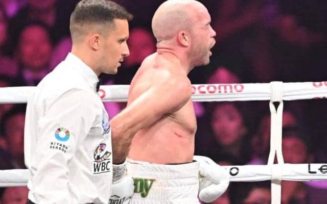 井上尚弥の強打に「ダメだ」 衝撃TKO後の控室で漏れたドヘニーの“肉声”を母国メディアが紹介「右足が使えなくなった」