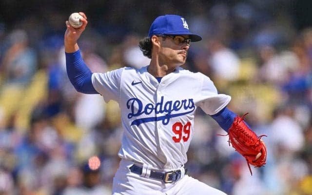 【MLB】大谷翔平＆デコピンの黄金ボブルヘッドが欲しい……　限定品求めたケリーが残念な“失敗”を犯していた　同僚投手がエピソード明かす