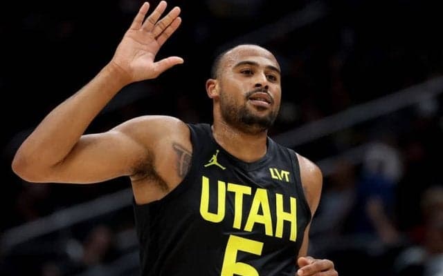 昨季ジャズで平均10.1得点を残したテイレン・ホートン・タッカーがブルズと部分保証契約