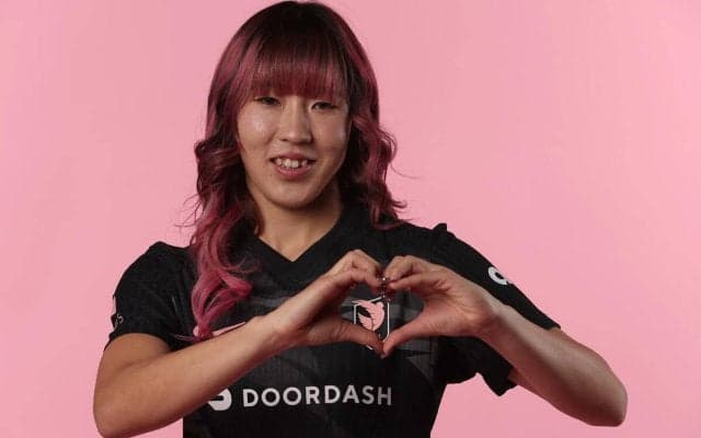 遠藤純がエンジェル・シティと2027年まで契約延長、なでしこジャパンの主軸もヒザを手術しパリ五輪は逃す…「ピッチに立てなくても、試合の日が楽しみ」