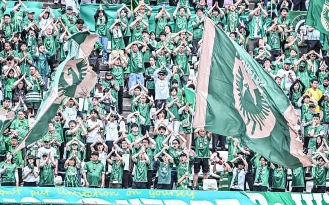 「なんだって!!」「これは激熱！」J1東京V×キン肉マンの味スタ“友情コラボ”企画が話題！「ウォーズマンいますか」「スタグルに牛丼出してくれんか」の声