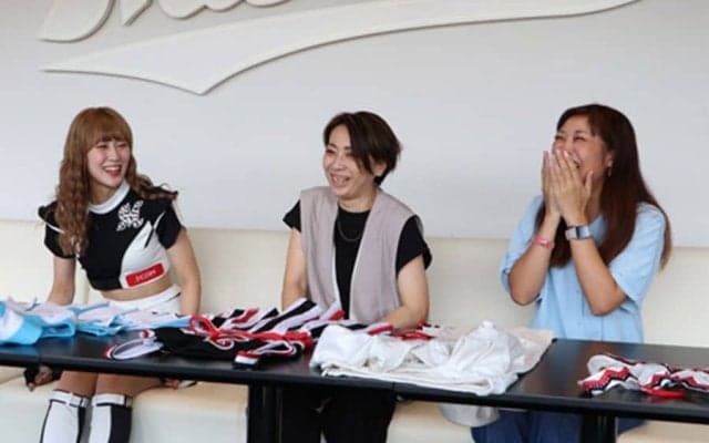 忘れられない中日を見た衝撃　絆を深める1曲…20周年のロッテチアは「青春＋娘」