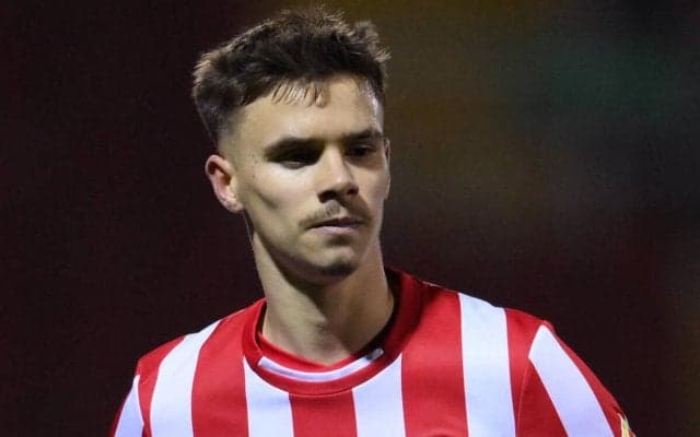 ベッカム氏の次男ロメオが2度目の現役引退…今度は母ヴィクトリアさんと同じ道へ