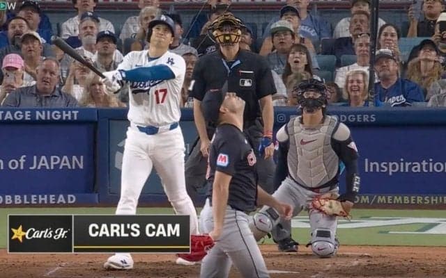 どこ見てんだよ！ 大谷翔平の“豪快アーチ”で異変「首ヤバい」 ビックリした相手投手の様子がおかしくなる