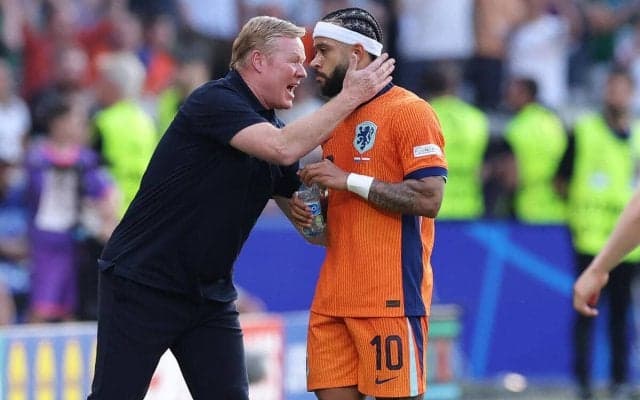 ベルフワイン移籍批判のオランダ代表指揮官、コリンチャンス加入迫るデパイには控えめ「二度と火傷するつもりはない」