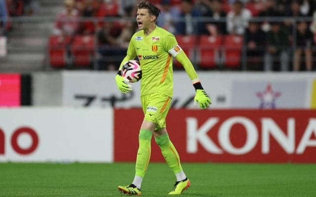 PK戦までもつれ込んだ激闘を名古屋が制す！ 守護神ランゲラックが2本ストップ、J1首位広島撃破でベスト4進出【YBCルヴァンカップ】