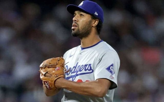 ド軍、30歳新人が“事実上の戦力外”に　3勝0敗＆防御率6.43…35歳左腕が昇格、球団発表