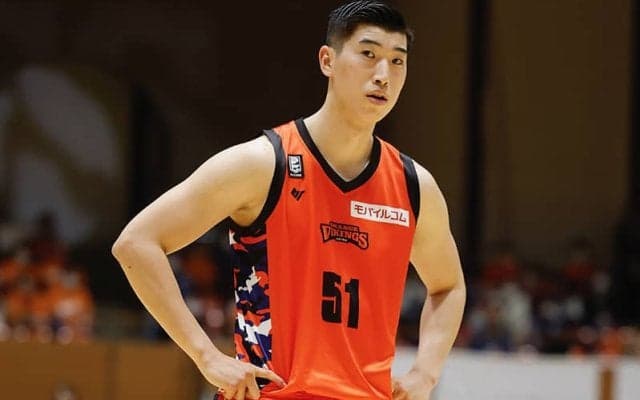 B1経験持つ金本一真、新天地はアースフレンズ東京Zに「勝利のために全力で」