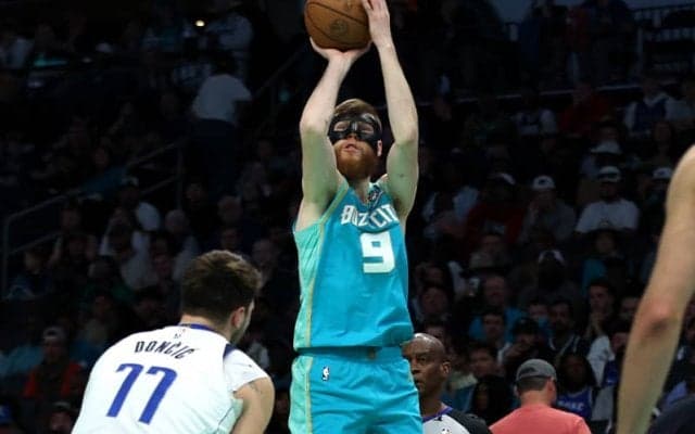 ダービス・ベルターンスがドバイBCへ…サーディ・ラベナとチームメートに