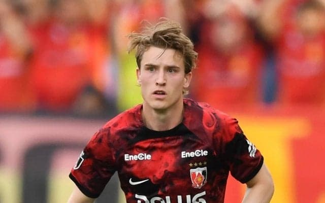 浦和レッズDFホイブラーテンが語るＪリーグとサポーター　鳥肌が立った瞬間とは？