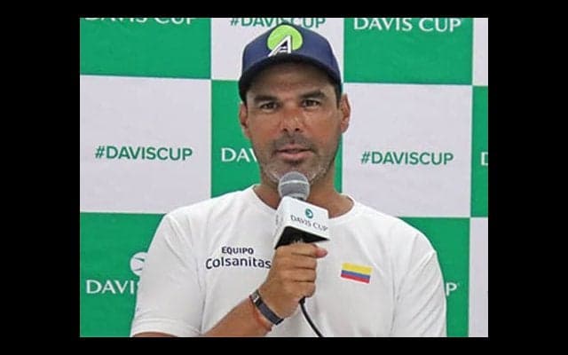 「日本が有利」コロンビア監督が言及