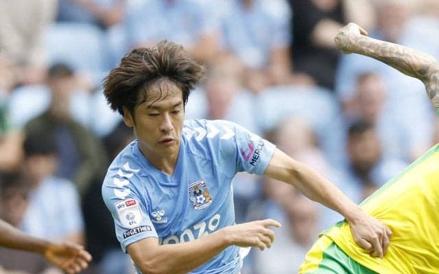 プレミアリーグへの階段となるか イングランド２部に日本人選手が８人と急増した理由