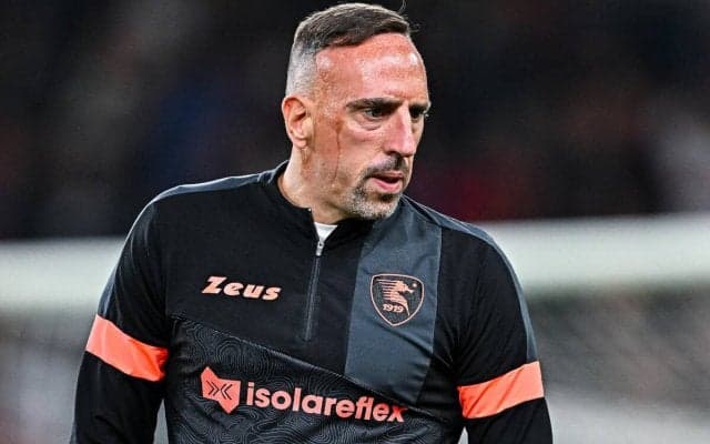 リベリ氏やハンダノビッチ氏がUEFAのAライセンス取得！ 指導者としてさらに前進