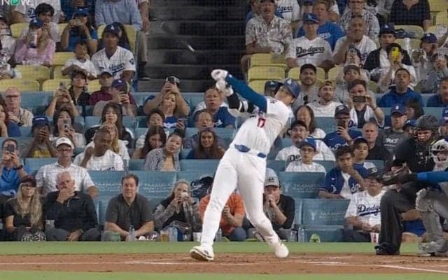 ウソだろ！？ 大谷翔平の打球に「それは無理」 外野手が“勘違い” 190キロ“弾丸ライナー”が爆速通過… 球場騒然