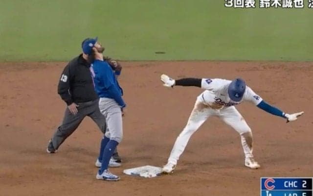 どこ見てんだよ！ 大谷翔平の“ギリギリ盗塁”で異変「首ヤバい」 相手野手の様子がおかしくなる
