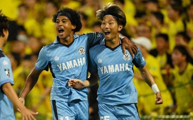 残留争う磐田が柏とのシックスポインター制す！ 渡邉りょう、中村駿の2点守り抜き両チームの勝ち点差は「2」に 【明治安田J1第30節】