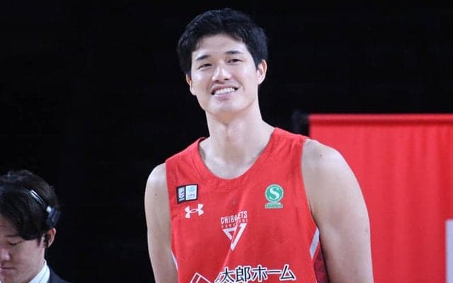 千葉ジェッツの渡邊雄太がプレシーズンゲームでBリーグデビュー…新本拠地での一般公開試合に先発出場