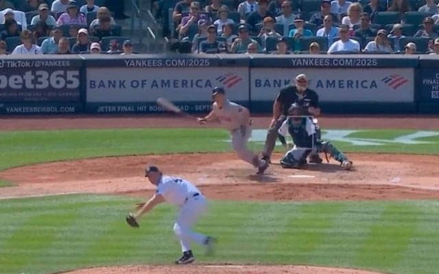 吉田正尚にブチギレ！ カモられた投手が激怒→痛打されてグラウンドを殴る「ただの八つ当たり」