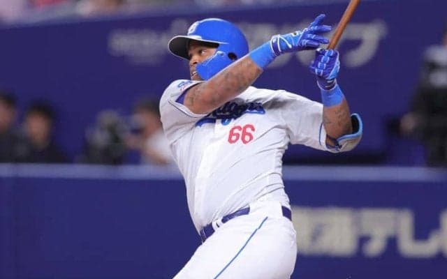 「獲っておいて損のない選手」去就が注目されるビシエドの移籍先は？球界OBが注目する「球団名」「条件」とは