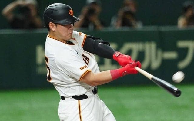 巨人主砲が「怒りの一発」　球審との“口論”から一夜明け…超特大弾は「嫌な雰囲気を払拭」